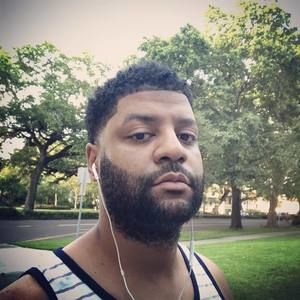 Meet your Posher, Amir